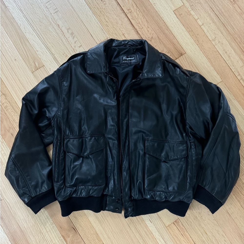 Vintage Black Leather Bomber Jacket